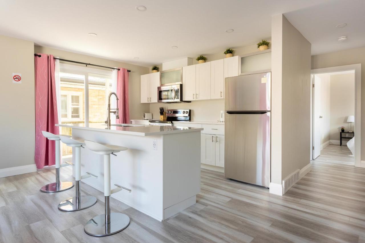 Entire 2 Bedroom Apartment Downtown - U2 Kitchener Exterior foto